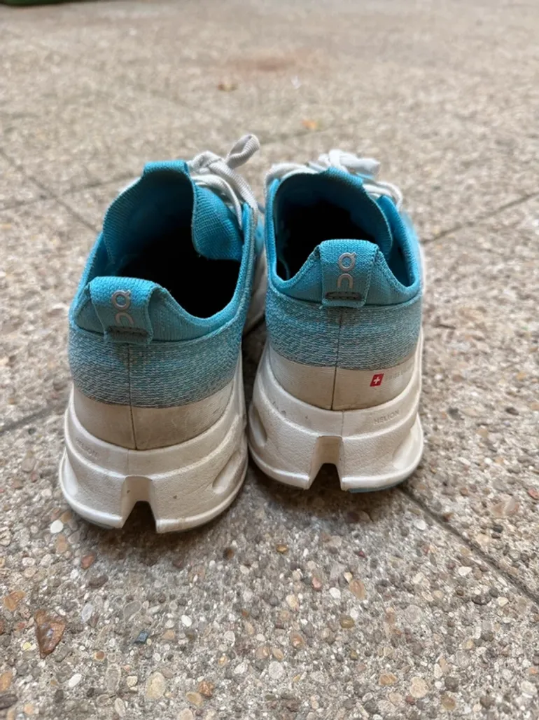 On Running Cloudsurfer bike usato — immagine 3 di 5