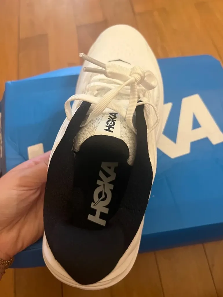Hoka Clifton 40 bike usato — immagine 5 di 8