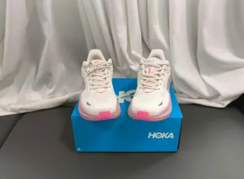 Hoka Running Shoes Size 36 bike usato — immagine 2 di 5