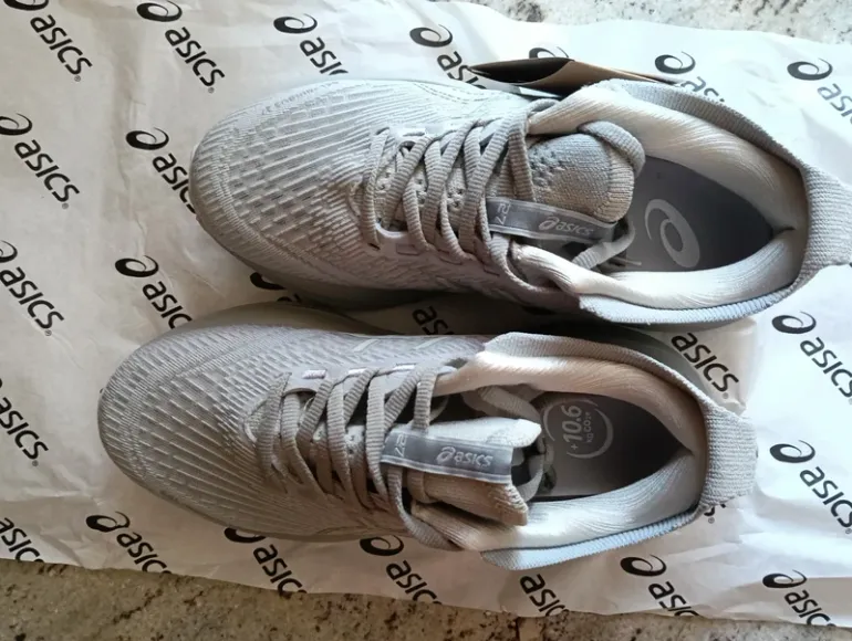 Used Asics Nimbus 27 bike — image 4 of 11