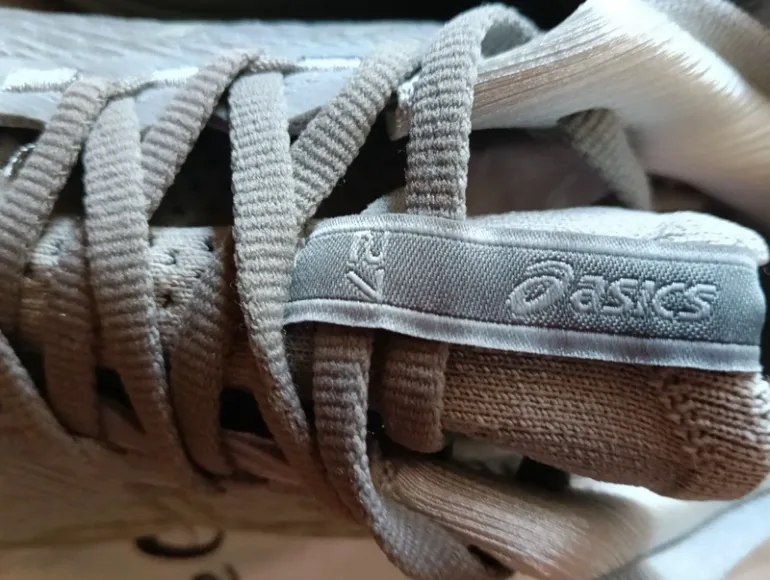 Used Asics Nimbus 27 bike — image 6 of 11