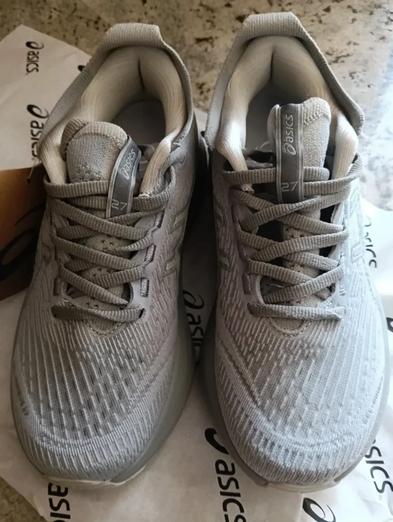 Used Asics Nimbus 27 bike — image 2 of 11