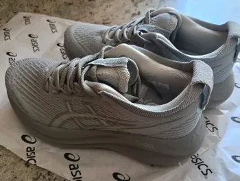 Used Asics Nimbus 27 bike