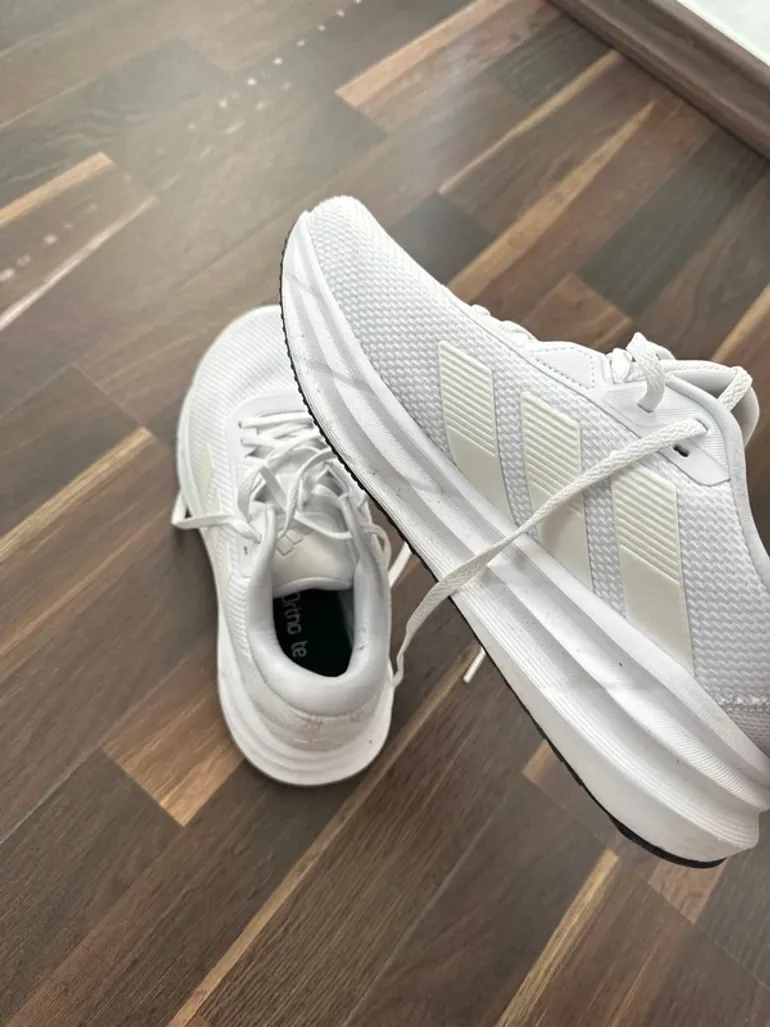 Used Adidas Cloudfoam Ortho bike — image 6 of 6