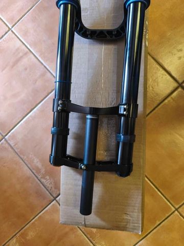 Used Öhlins DH38 Front Fork 2025 bike — image 2 of 6