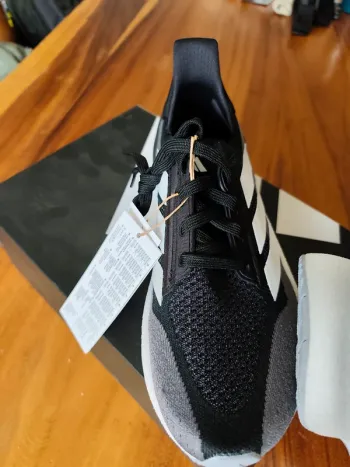 Used Adidas Ultraboost 5X W bike — image 5 of 6