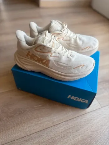 Hoka Clifton 10 bike usato — immagine 2 di 7