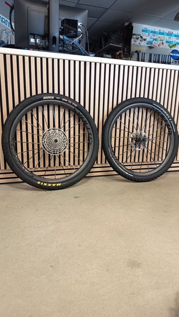 Syncros Silverton SL 30 mm Wheels usato