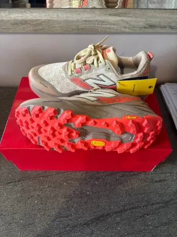 Brugt New Balance Fresh Foam x Hierro v9 bike