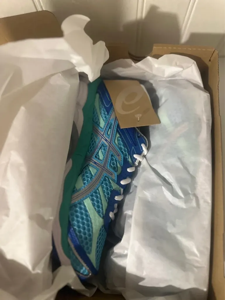 Asics Baskets bike d'occasion — image 2 sur 4