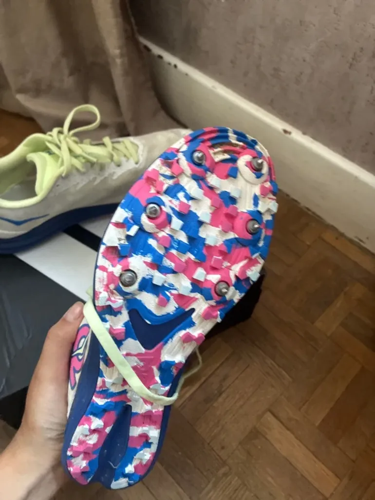 Hoka Pointe bike usato — immagine 3 di 4