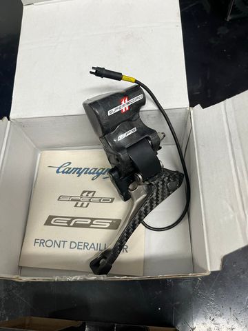 Použité Campagnolo Super Record EPS Front Derailleur 2023 Drivetrain & Pedals