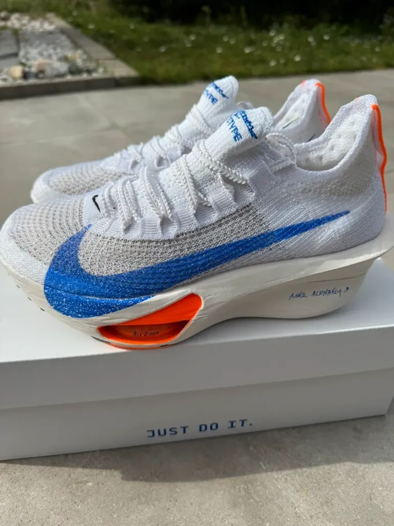 Nike Alphafly Next %3 bike d'occasion — image 1 sur 8