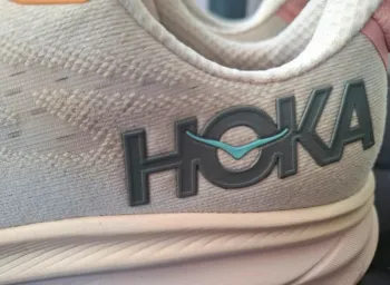 Hoka Clifton 9 bike usato — immagine 11 di 11