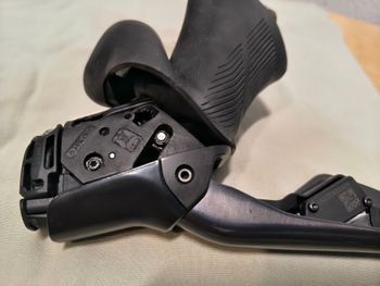 Použité Shimano Ultegra Di2 ST-R8170-R 12v bike — obrázek 6 z 9