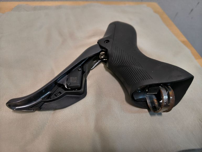 Použité Shimano Ultegra Di2 ST-R8170-R 12v bike — obrázek 3 z 9