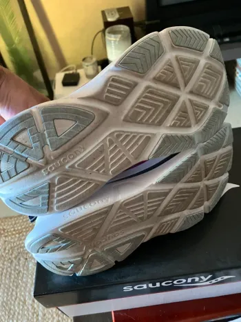 Saucony Guide 18 bike usato — immagine 4 di 5