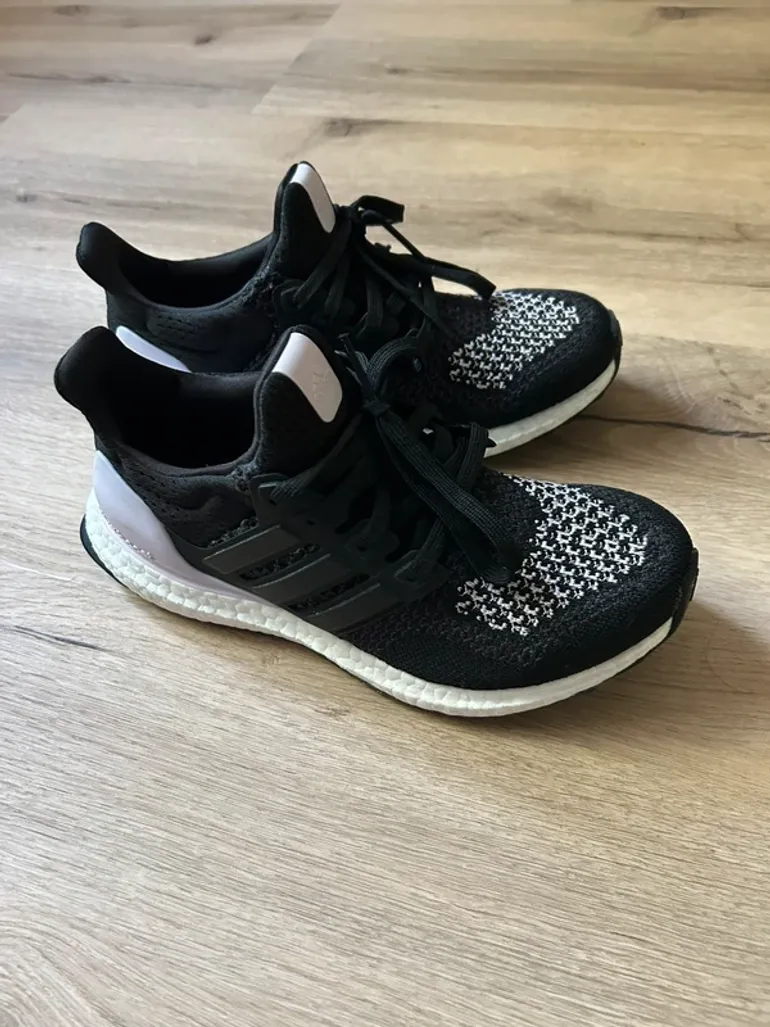 Used Adidas Laufschuhe bike — image 2 of 6