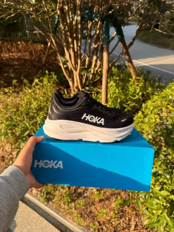 Käytetty Hoka Running Shoes Women's bike