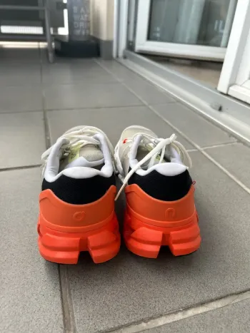 On Running Cloudfly bike usato — immagine 3 di 7