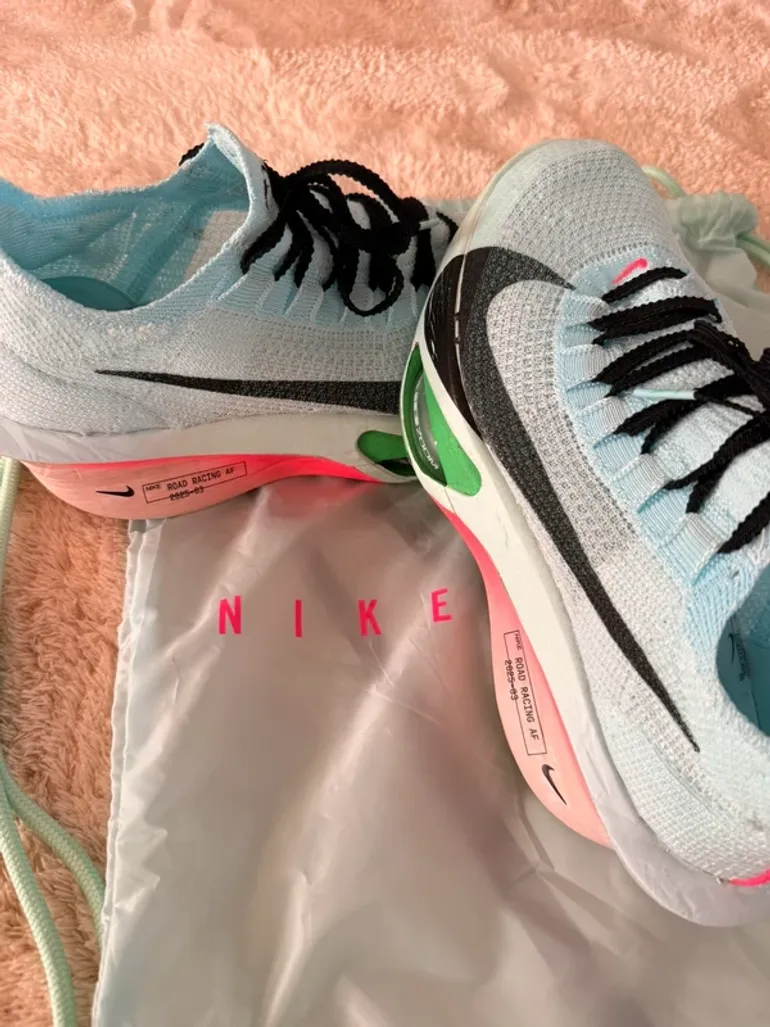 Nike Alphafly 3 bike d'occasion — image 2 sur 6