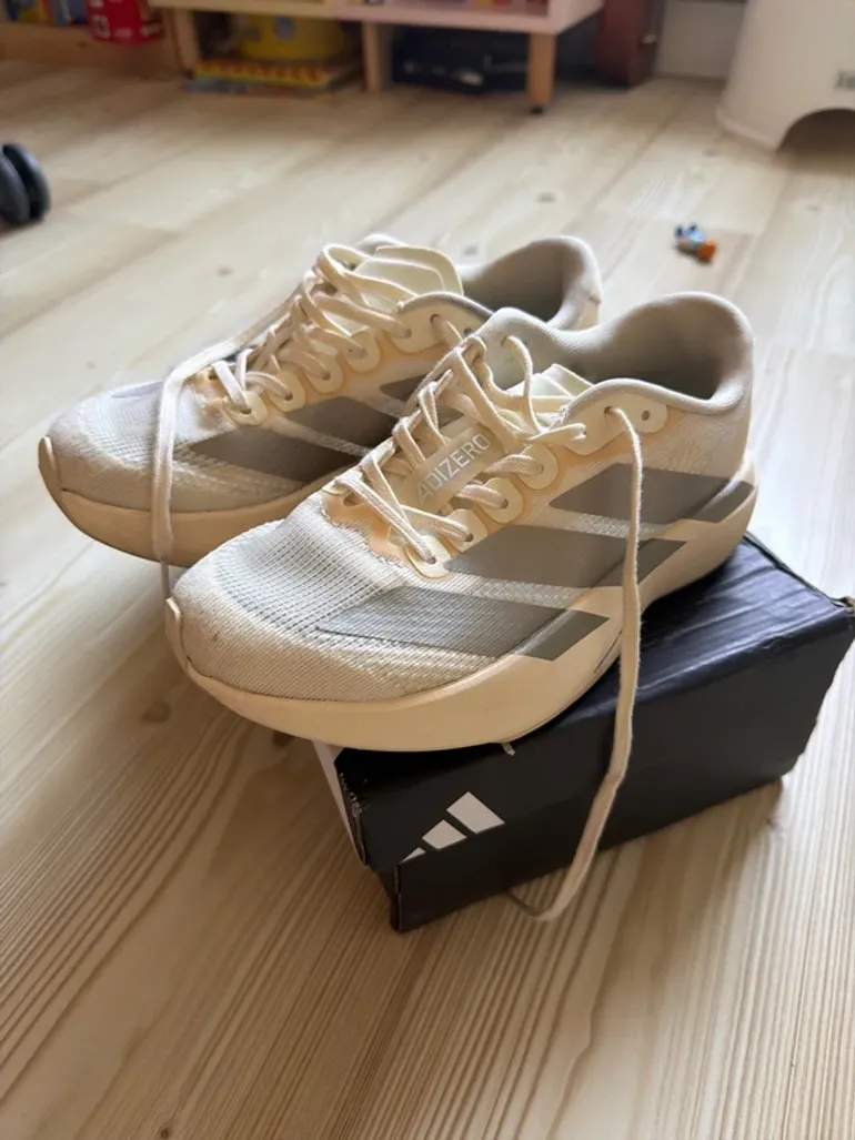 Used Adidas Evo SL Adizero bike — image 1 of 13