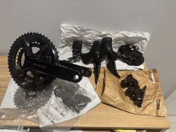 Used Shimano 105 DI2 12V 2024 bike