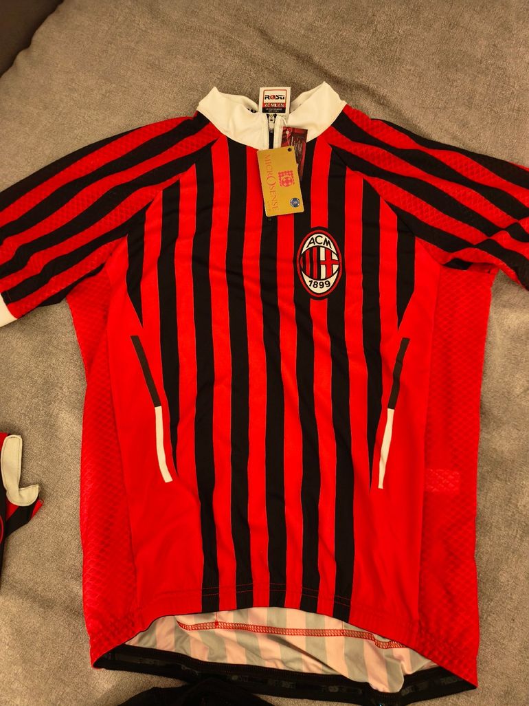 ROSTI Completino Ciclismo A.C. Milan 2019 bike d'occasion — image 5 sur 8