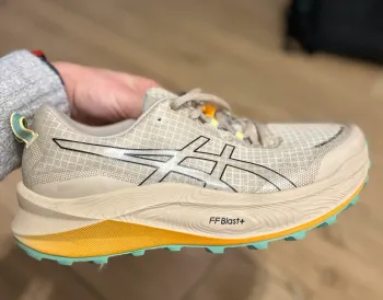 Asics traduco max 3 bike d'occasion — image 4 sur 4