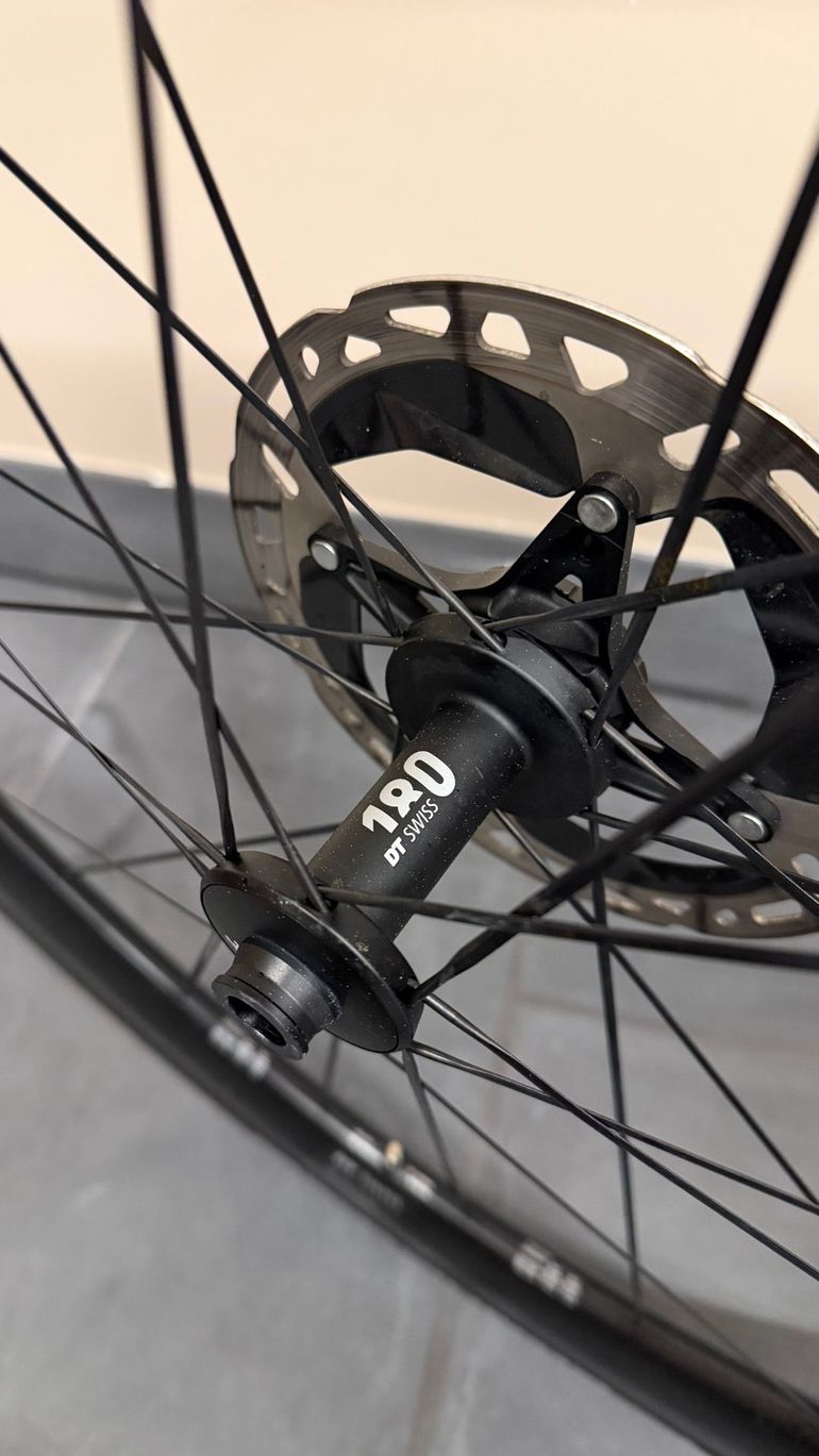 Použité Dt Swiss Complete Wheels 2024 bike — obrázek 9 z 10