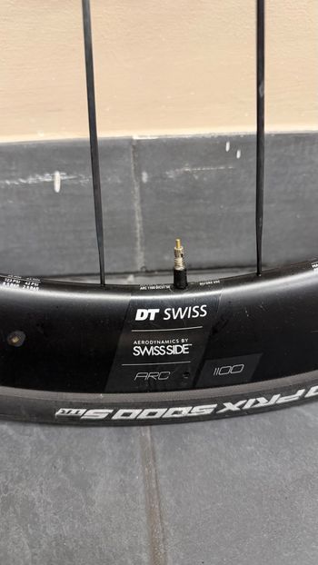 Použité Dt Swiss Complete Wheels 2024 bike — obrázek 5 z 10