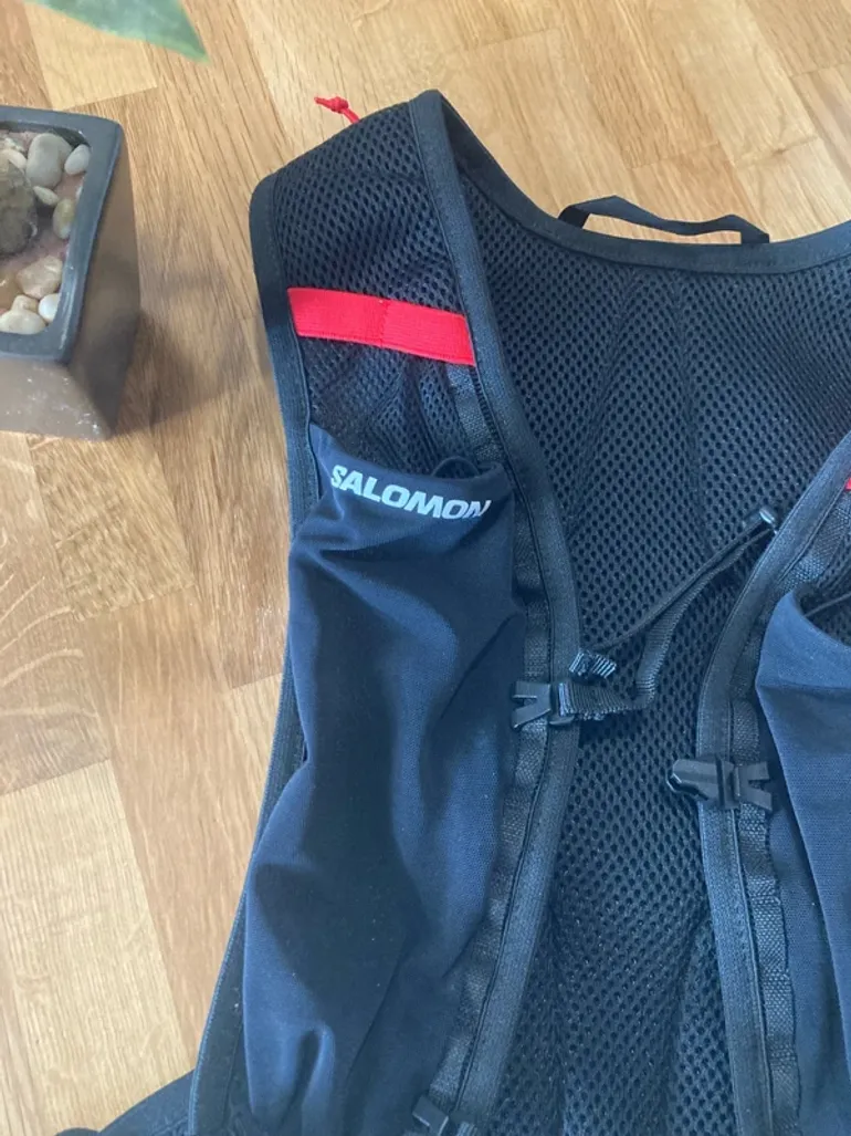 Käytetty Salomon Trail Hydration Vest bike — kuva 2 / 13