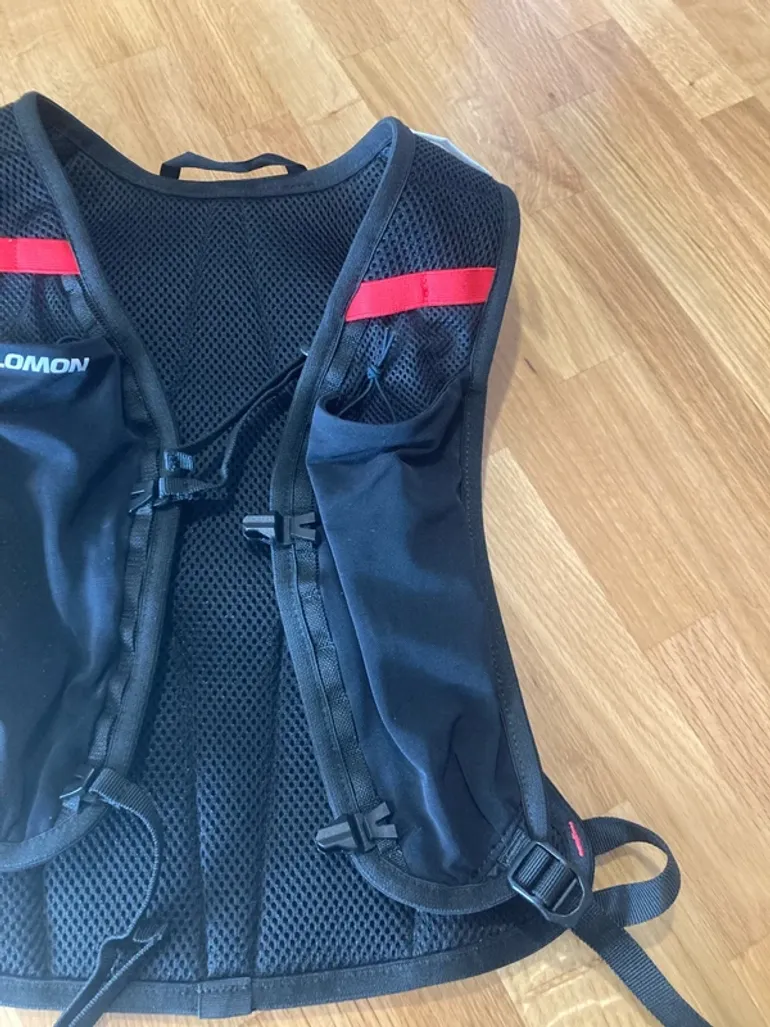 Käytetty Salomon Trail Hydration Vest bike — kuva 3 / 13