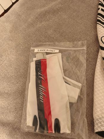 Używany ROSTI completino ciclismo A.C. MILAN 2019 bike — zdjęcie 5 z 7