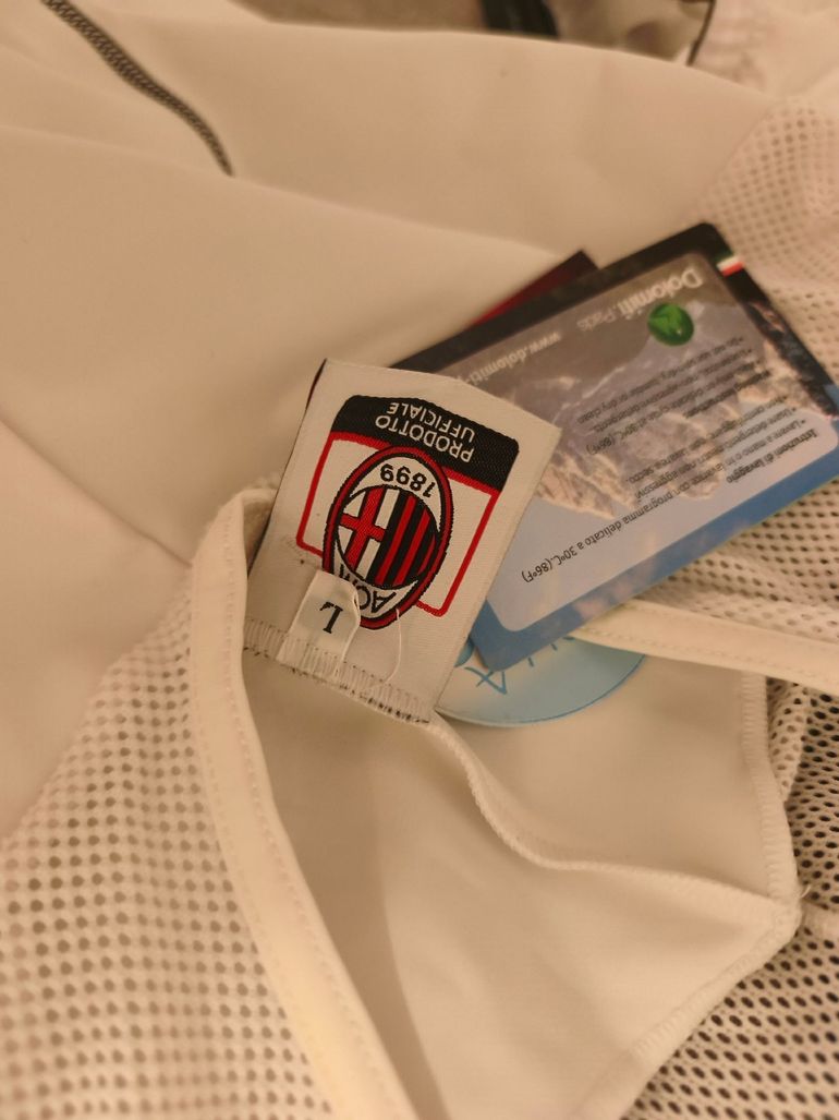 Używany ROSTI completino ciclismo A.C. MILAN 2019 bike — zdjęcie 6 z 7
