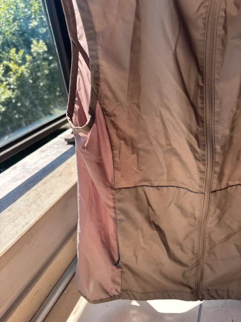 Used Patagonia Trail Craft Vest bike — image 2 of 6