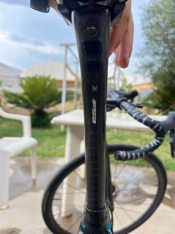 Used Fsa reggisella k-force light carbon monocoque bike — image 4 of 6