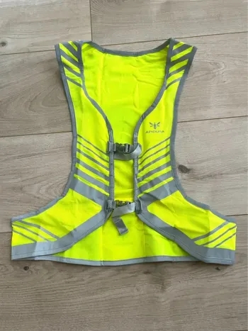 Used Apidura Packable Visibility Vest bike