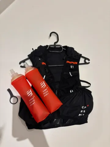 Brugt Compressport Ultrun S Pack Evo 15 Running Accessories
