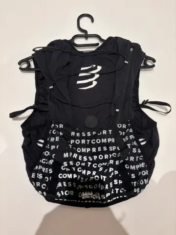 Used Compressport Ultrun S Pack Evo 15 bike — image 4 of 12