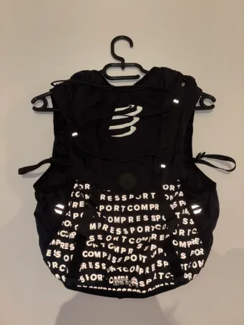 Used Compressport Ultrun S Pack Evo 15 bike — image 5 of 12