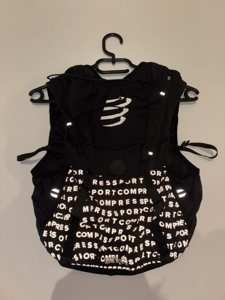 Used Compressport Ultrun S Pack Evo 15 bike — image 5 of 12