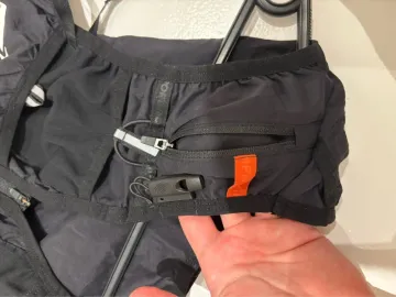 Used Compressport Ultrun S Pack Evo 15 bike — image 8 of 12