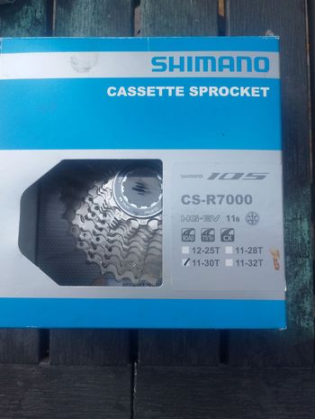 Used Shimano 105 CS-R7000 bike