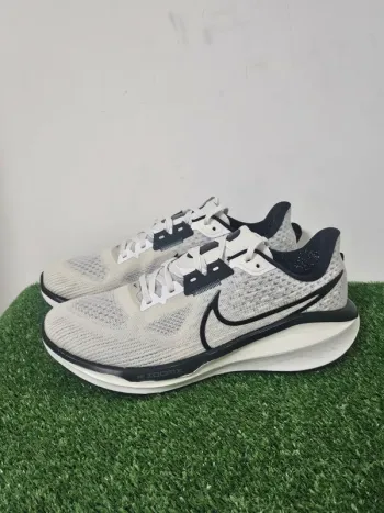Nike Vomero 17 bike d'occasion — image 3 sur 7