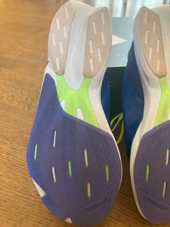 Używany New Balance Adizero Adios 8 bike — zdjęcie 11 z 12