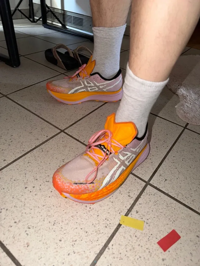 Brugt Asics Turbo Metaguji Trail bike — billede 2 af 4