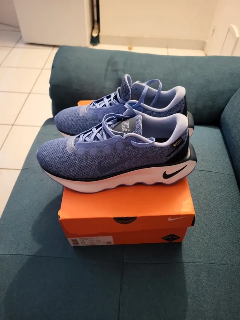 Nike Motiva Gore-Tex bike d'occasion — image 4 sur 5