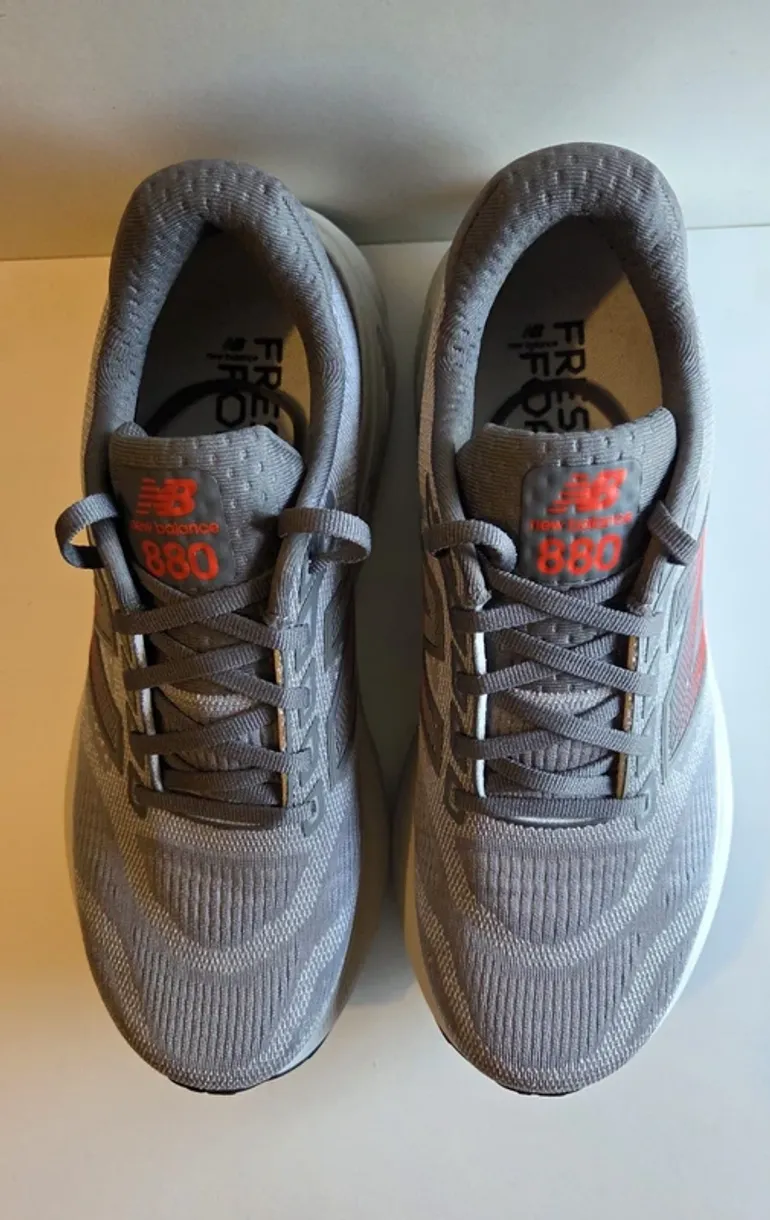 New Balance Fresh Foam X 880 V15 bike de segunda mano — imagen 2 de 11