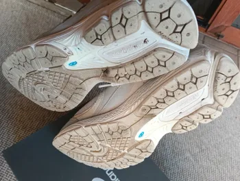 New Balance 2002R bike de segunda mano — imagen 6 de 7